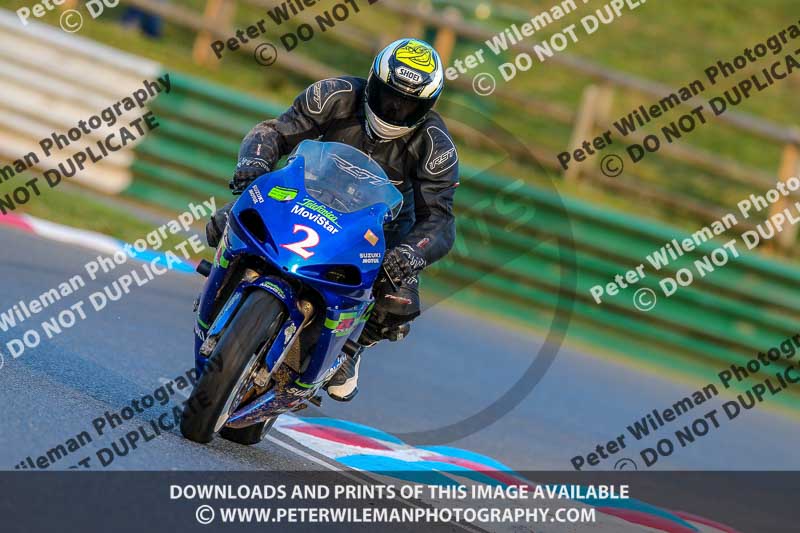 PJM Wedding Photography;enduro digital images;event digital images;eventdigitalimages;mallory park;mallory park photographs;mallory park trackday;mallory park trackday photographs;no limits trackdays;peter wileman photography;racing digital images;trackday digital images;trackday photos